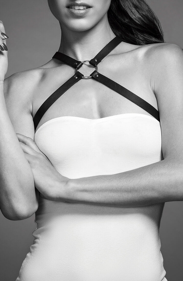Kunstlæder cross-chest harness fra COAX Copenhagen