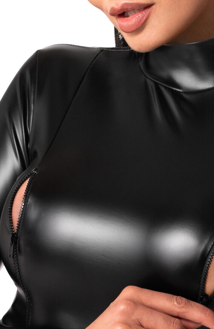 Langærmet wetlook bodysuit med lynlås
