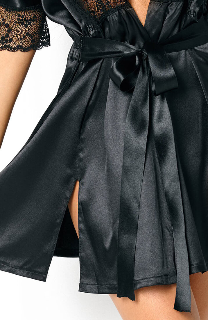 Sort satin kimono med blonde - Dorit - COAX Copenhagen