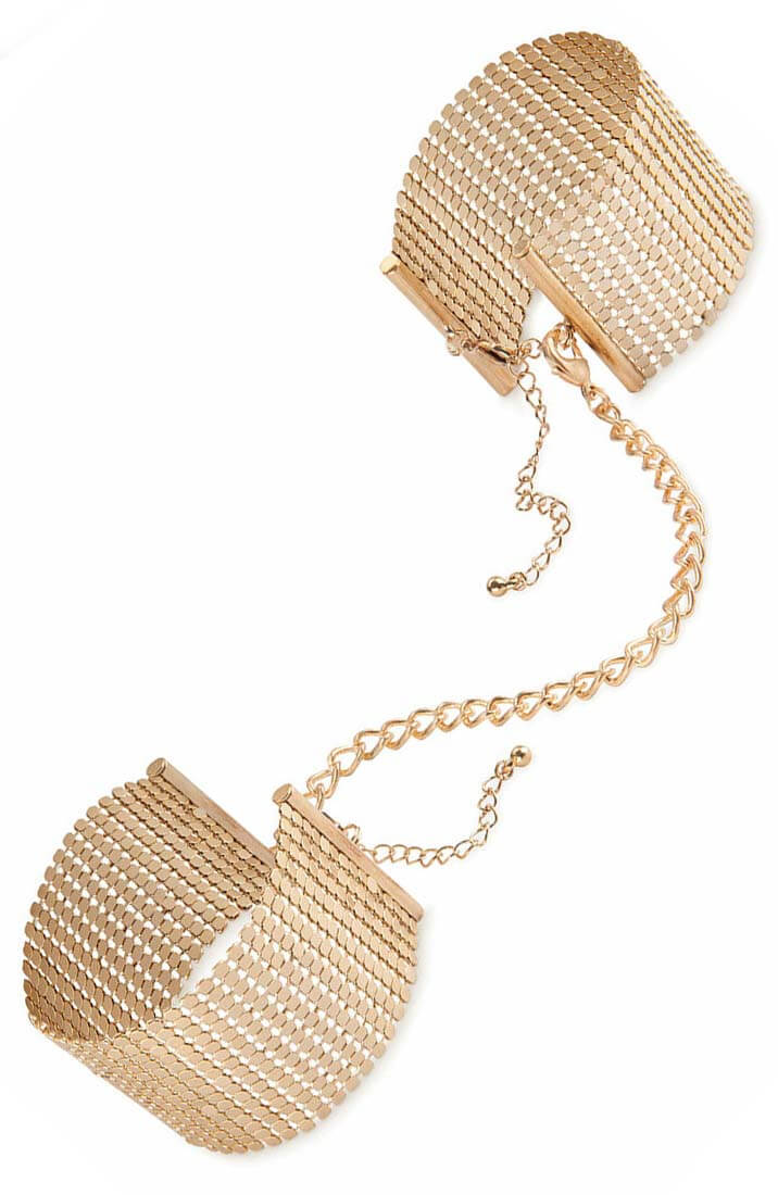 Guld cuffs med guldkæde - COAX Copenhagen