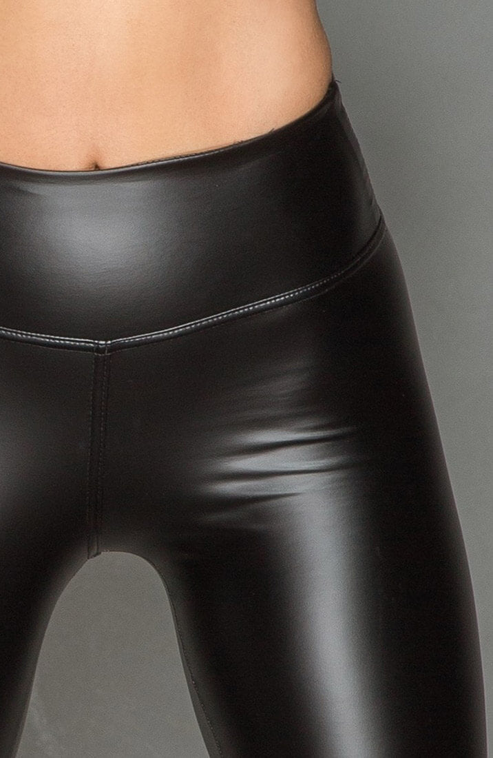 Sorte wetlook leggings med lak - #Bolshie - COAX Copenhagen