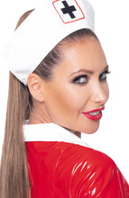 Indlæs billede til gallerivisning Frækt rødt vinyl sygeplejerske kostume - To The Rescue