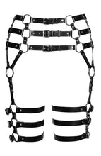 Indlæs billede til gallerivisning Læder harness med kropsnær pasform og sølvtonet hardware