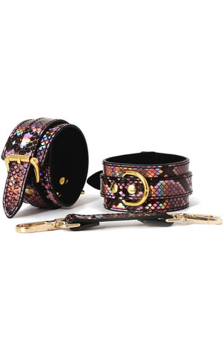 Faux pink & guld slangeskinds cuffs - COAX Copenhagen