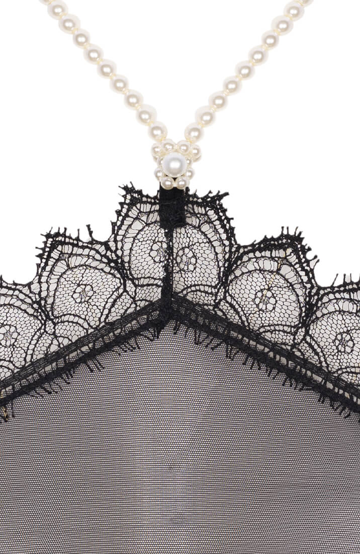 Halter-bralette med fransk blonde fra Calais og aftagelige elfenbensfarvede perler