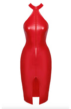 Indlæs billede til gallerivisning Rød wetlook bodycon halterneck kjole - Forbidden Desire - COAX Copenhagen